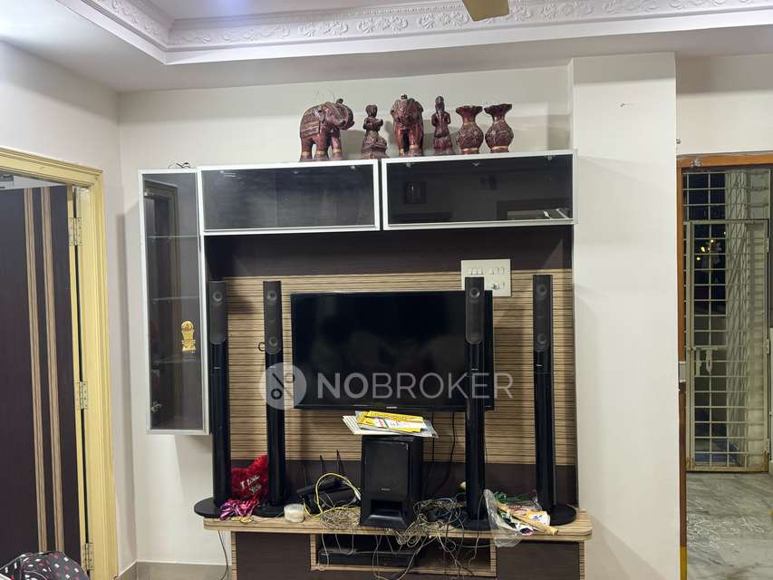 2 BHK Flat In Lakshmi Towers Moosapet For Sale  In Moosapet