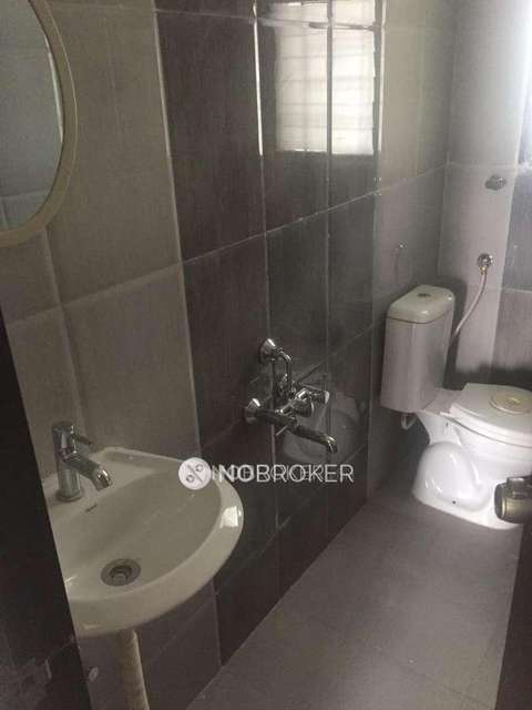 2 BHK Flat In Ratan Neptune For Sale  In Hadapsar