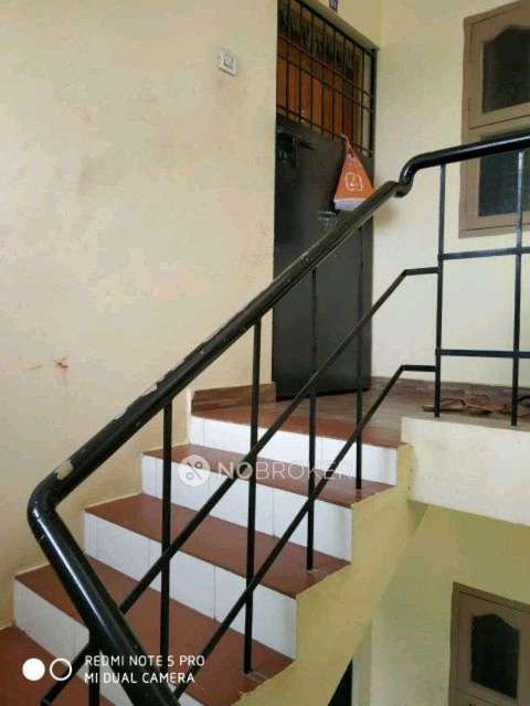 2 BHK Flat In Nandhni Apartment For Sale  In Chromepet