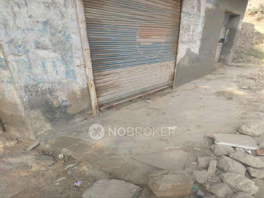 Shop in Dwaraka, Delhi for Rent 