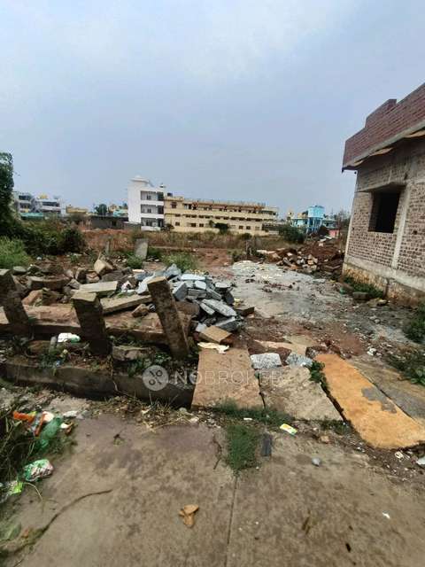 Plot For Sale  In Karenahalli