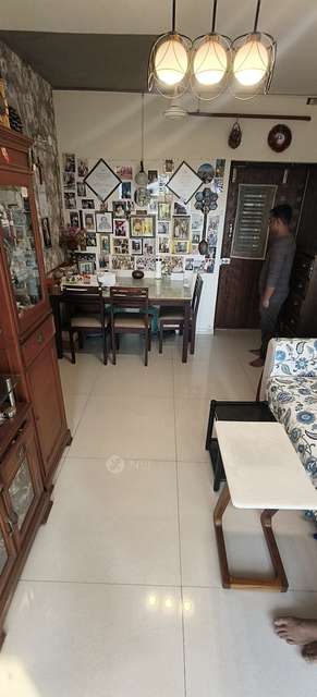 2 BHK Flat In Dharti Pressidio  For Sale  In Kandivali West