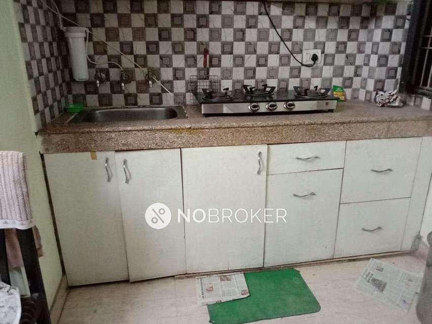 2 BHK Flat In Standlone Building For Sale  In Mahavir Enclave