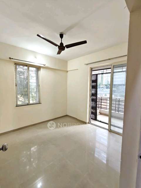 2 BHK Flat In Sixth Sence Apartment for Rent  In Westport