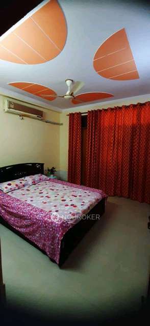 2 BHK Flat In Shree Balaji Apartment For Sale  In Mahavir Enclave