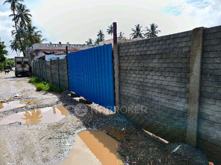 Plot For Sale  In Doddathoguru, Lake Road, Electronic City Phase I, Electronic City, Bengaluru, Karnataka 560100, India