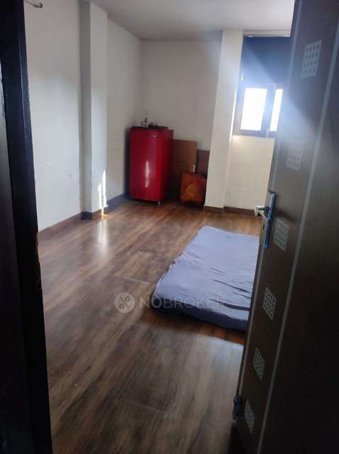 2 BHK Flat In Gyan Khand 3 for Rent  In Indirapuram