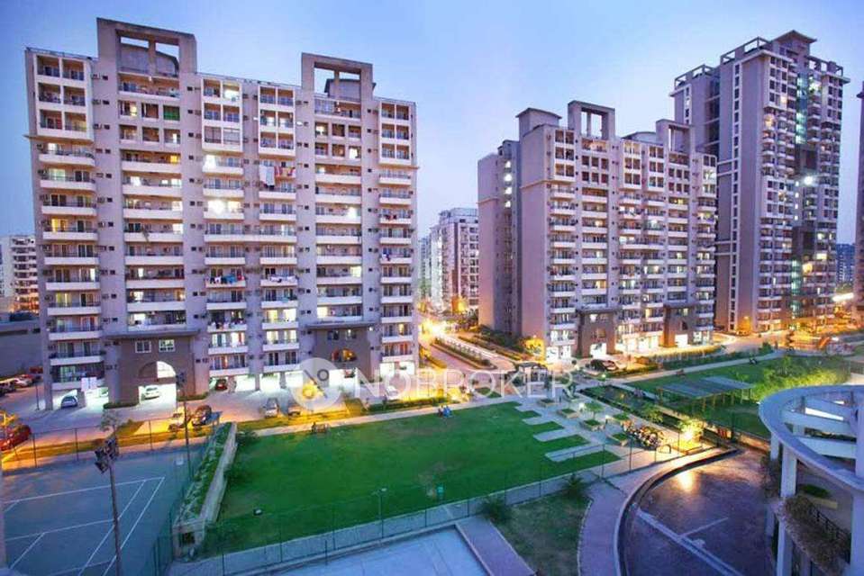 2 BHK Flat In Assotech Aspen Heights for Rent  In Indirapuram