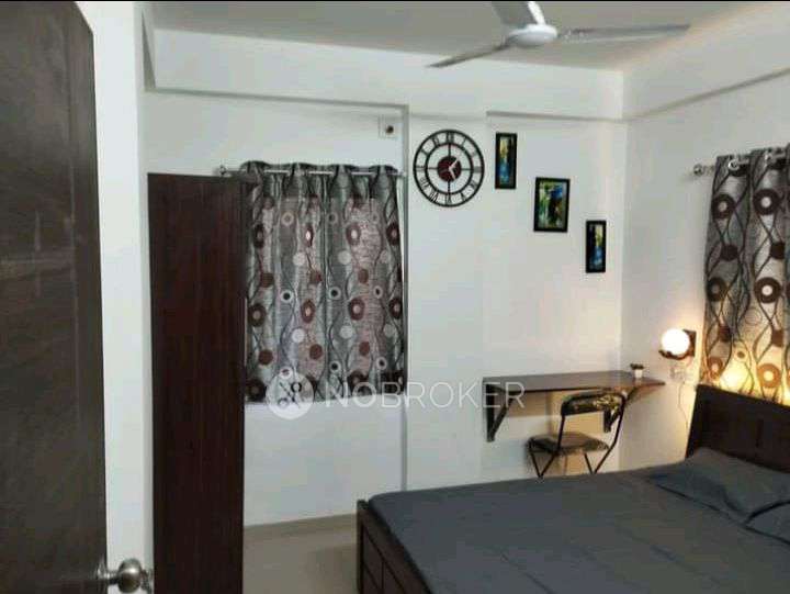 1 BHK Flat In Paras Tierea for Rent  In Sector 137, Noida, Uttar Pradesh, India