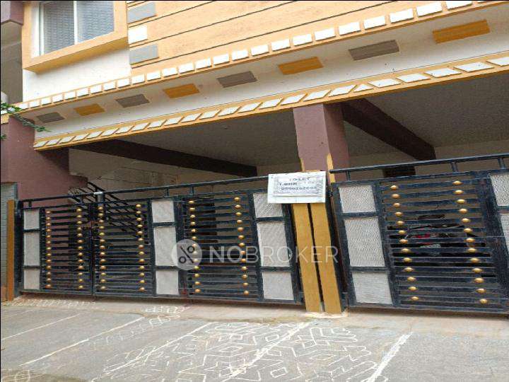 2 BHK Flat In Sb for Rent  In Munnekollal 