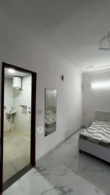 1 RK House for Rent  In Sector 40