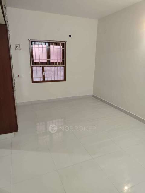 3 BHK Flat In Aprtment for Rent  In Saligramam