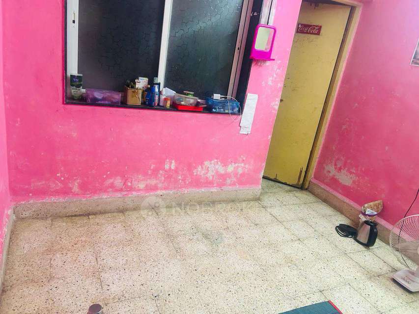 Shared Room for Female In 1 BHK  In Nirmitti Heights In  Balaji Nagar