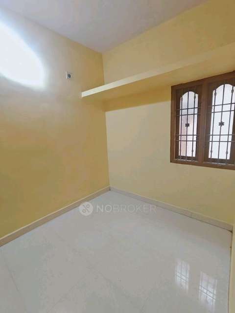 1 BHK House for Rent  In Padiyanallur Bus Stop