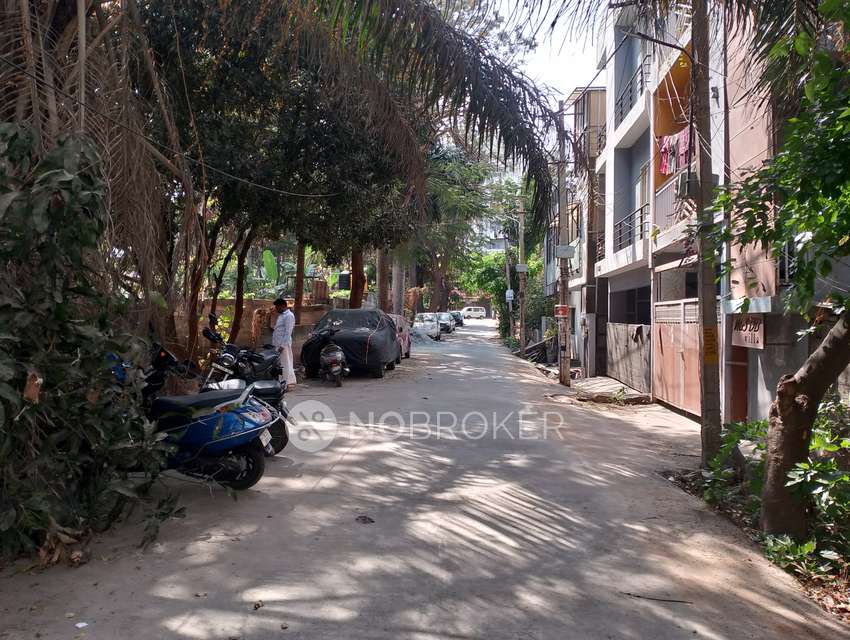 Plot For Sale  In Prashanth Gardens In Singasandra