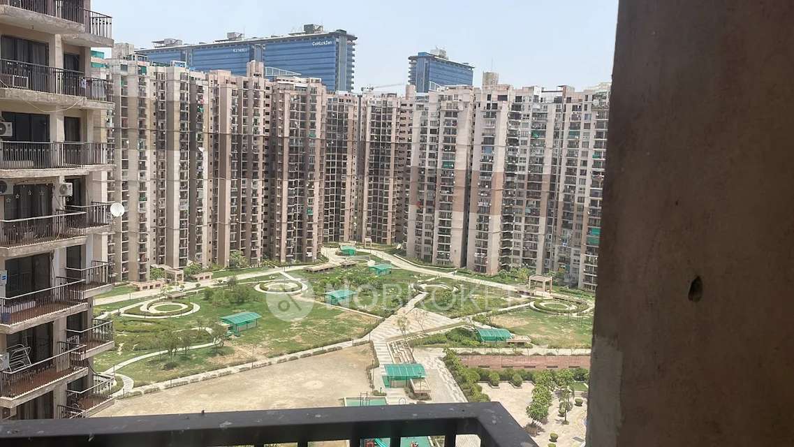 4 BHK Flat In Logix Blossom County For Sale In Sector 137