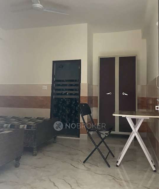 PG for Girls in Nagla Nagli Sector 134