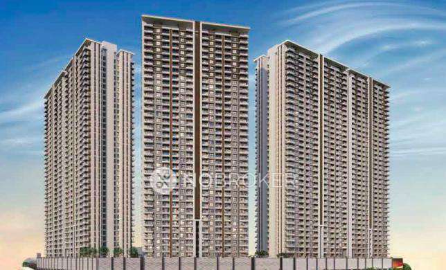 Single Room for Female In 3 BHK  In Godrej  In Pimpri-chinchwad