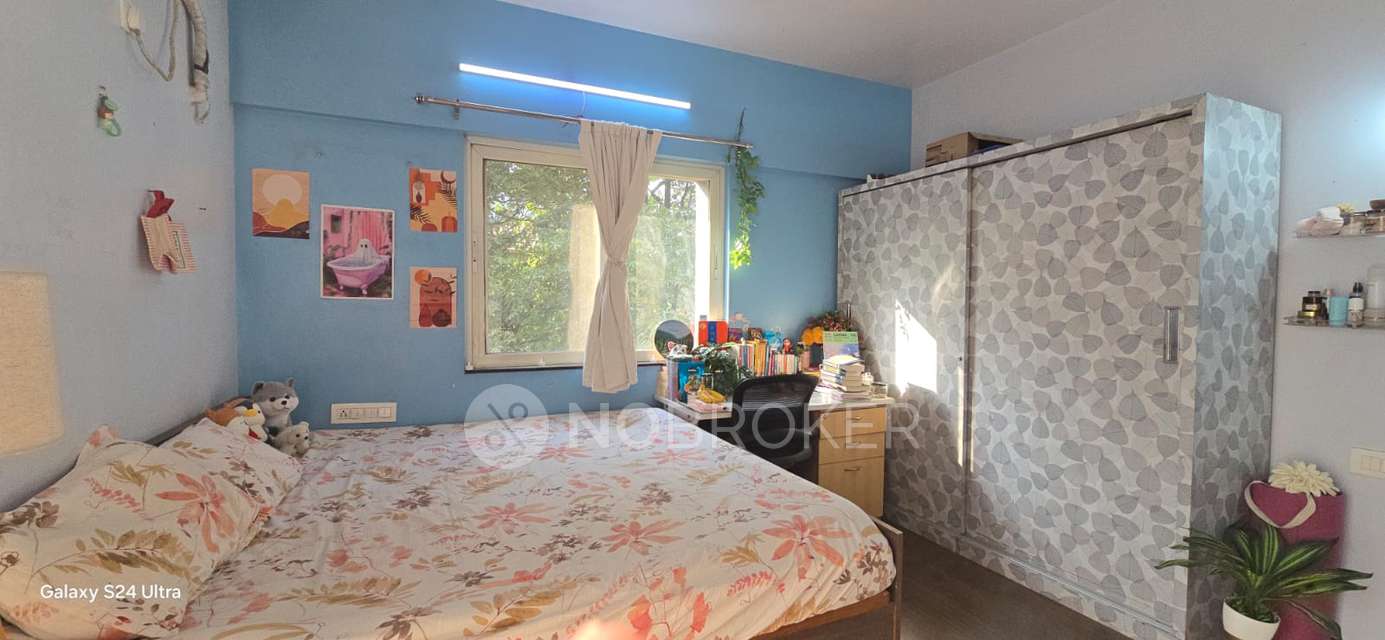 Single Room for Female In 3 BHK  In Prithvi Presidio, Hadapsar In Magarpatta Road