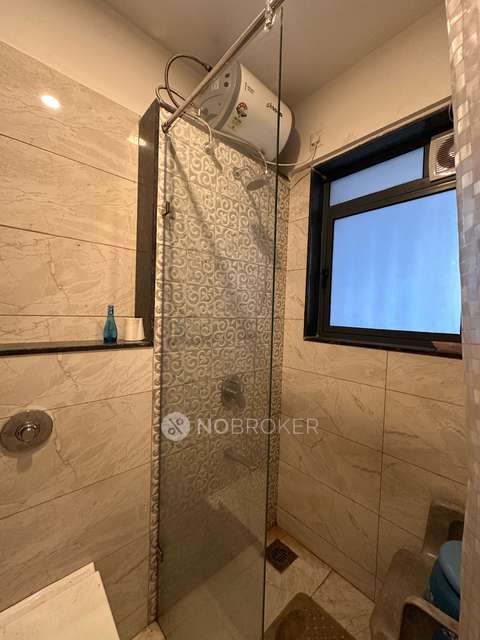 2 BHK Flat In Amanora Gold Towers, Hadapsar for Rent  In  Amanora Park Town, Pune