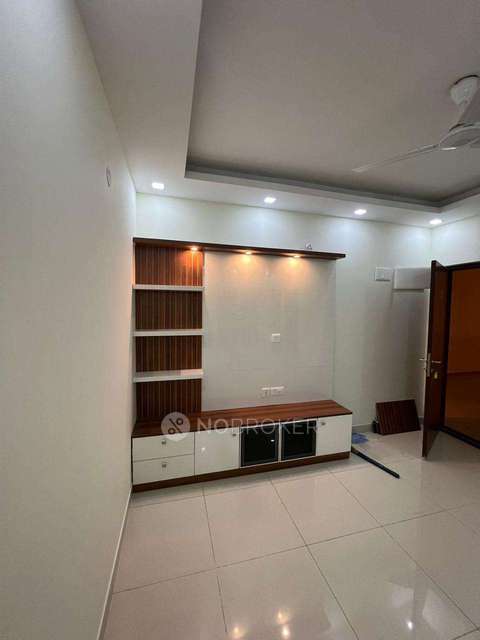 2 BHK Flat In Prestige Finsbury Park for Rent  In Bagalur