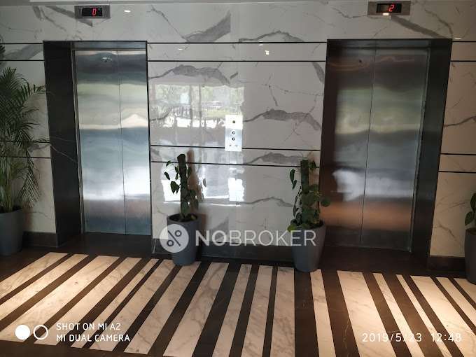 1 RK Flat In Om Tower for Rent  In Sector 76