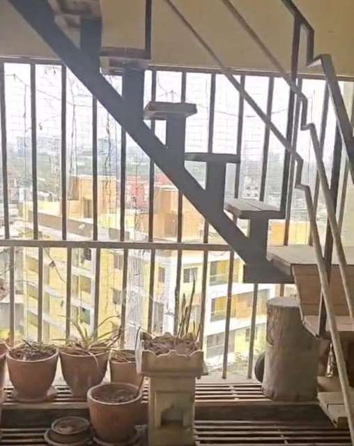 Single Room for Female In 2 BHK  In Goel Ganga Kalash, Kalas In Kalas