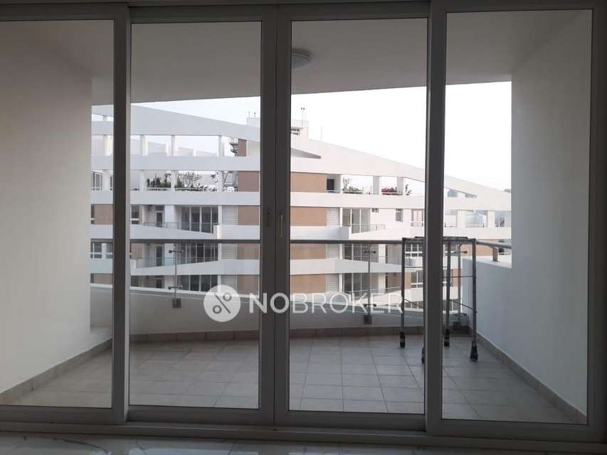 2 BHK Flat In Mantri Manyata Lithos For Sale  In Thanisandra