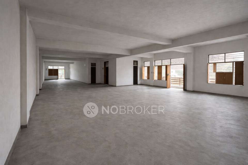 Godown/Warehouse in Rohini, Delhi for sale 