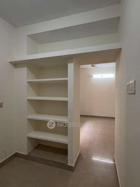 2 BHK Flat In Sunningdale Apartments Porur For Sale  In Porur