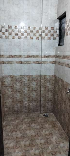 Shared Room for Female In 1 RK  In Kothrud