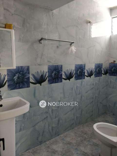 2 BHK Flat In Pinnacle Omkar Residency, Jaya Nagar East For Sale  In Jayanagar