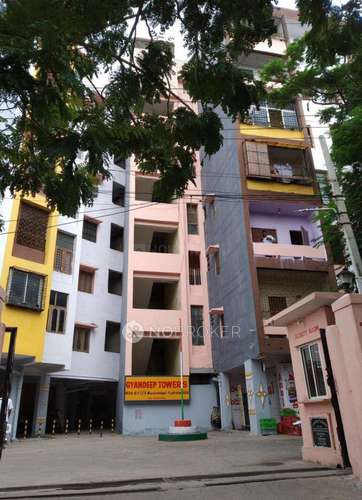 3 BHK Flat In Gyandeep Towers for Rent  In Moosarambagh