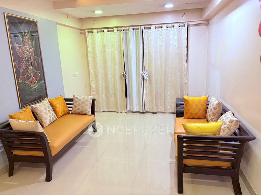 1 BHK Flat In Shree Ganesh Chs Malad For Sale  In Malad East