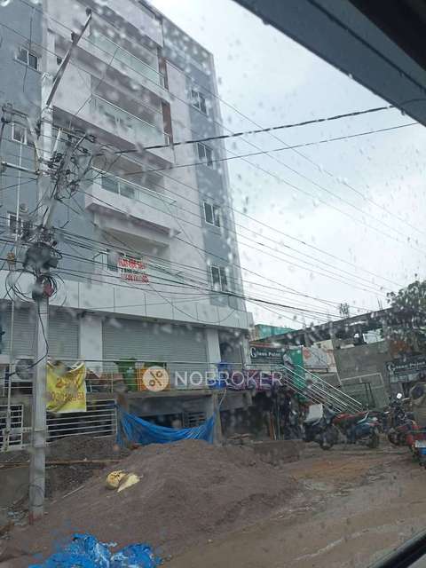 2 BHK Flat In Yarlis Residency for Rent  In Narsingi