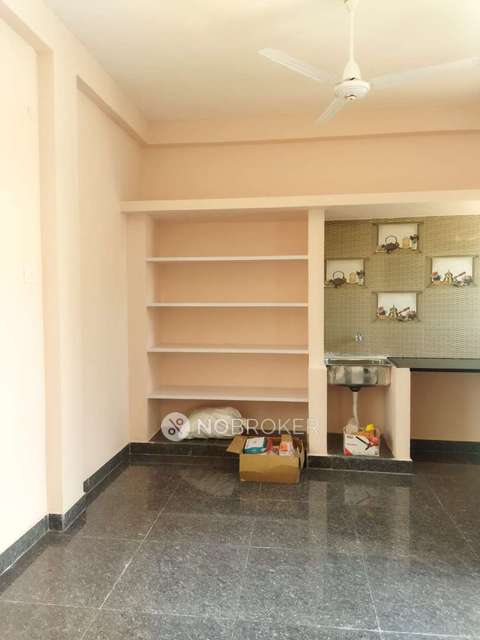 PG for Girls in Padappai, 