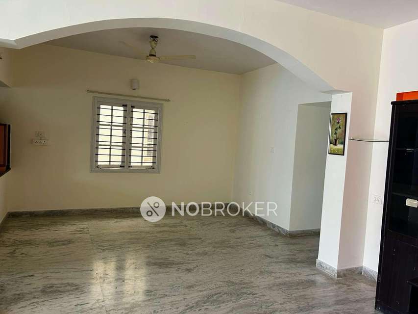 2 BHK Flat In Software Icons 1 For Sale  In Munnekollal