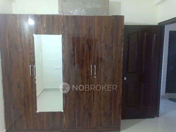 2 BHK Flat In Bavisha Greystone for Rent  In Sompura Gate