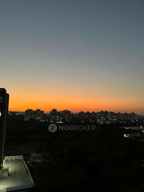 2 BHK Flat In Majestique Magnum for Rent  In Majestique Magnum