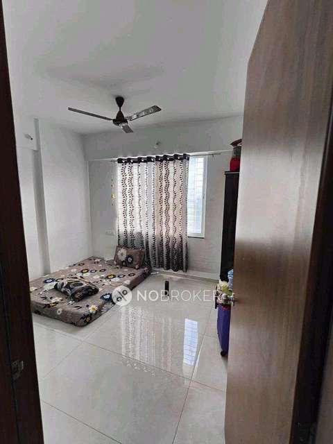 1 BHK Flat In Padmavati Lakeshore for Rent  In Tathawade