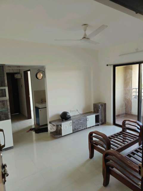 2 BHK Flat In Ganga Paritosh  for Rent  In Frg7+gwm, Sun City Rd, Sun City, Anand Nagar, Pune, Maharashtra 411051, India