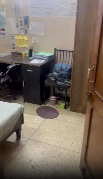 Single Room for Male In 3 BHK  In Apartment In  New Rajinder Nagar