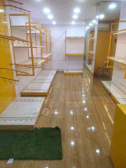 Showroom in Majestic Metro Station, Bangalore for Rent 