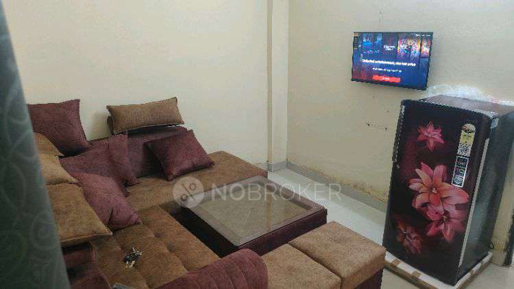 1 BHK House for Rent  In Abdul Motors - Car Repair, Denting, Painting, Ac Service & Accessories In Greater Noida