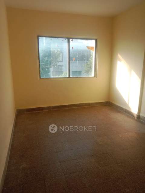 1 RK Flat In Amit Gandhi Clinic for Rent  In Shukrawar Peth