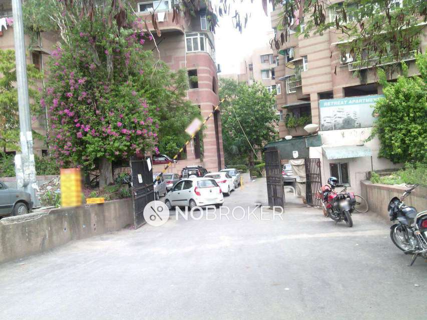 2 BHK Flat In Retreat Apartments, I.p.extension, Ip Extension for Rent  In Ip Extension