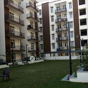 1 BHK Flat In Akvs Surya Heights For Sale  In Chipiyana Buzurg