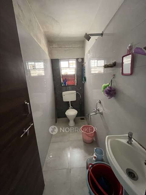 Shared Room for Female In 1 BHK  In Karvenagar