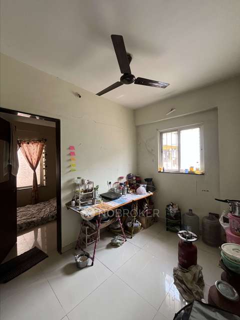 Shared Room for Female In 1 BHK  In Karvenagar