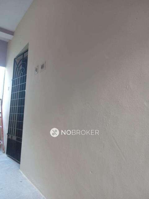 2 BHK Flat In Senthoor Apartments, Vadapalani For Sale  In Vadapalani
